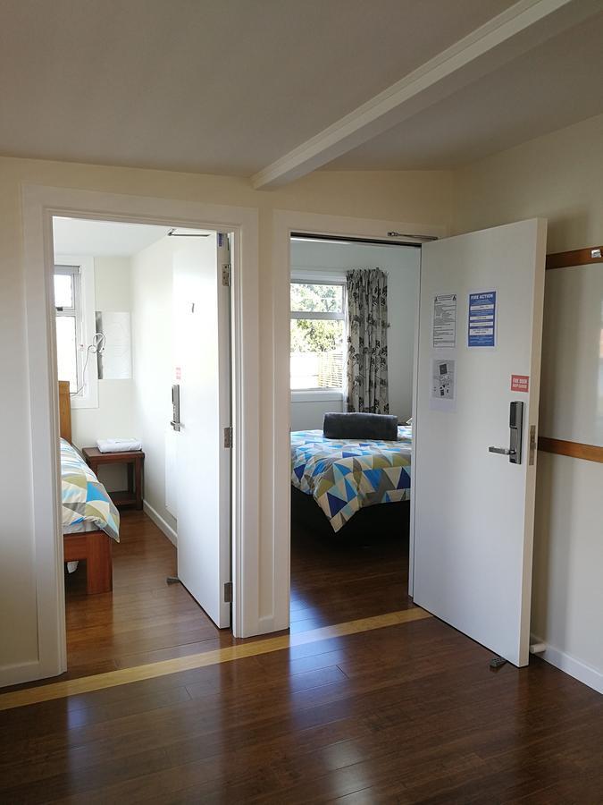 Oxford Queenette Backpackers Екстериор снимка